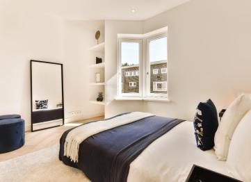 Double Bed 1 B